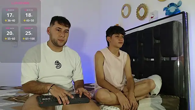 Snapshot of Valerio_22 chatting on November 10, 2025, 11:59 pm Valerio 22 online show from November 10, 2025, 11:59 pm