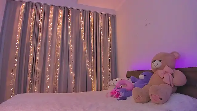 Dollyaa online show from February 5, 2026, 1:43 am