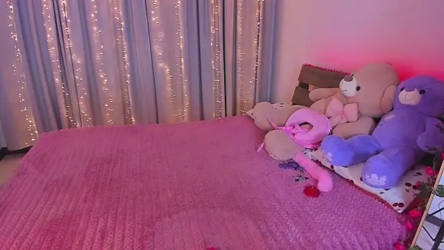 Dollyaa online show from February 9, 2026, 1:31 am