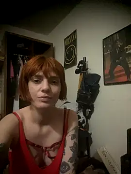 Snapshot of spacegirlll chatting on September 21, 2025, 7:15 pm spacegirlll online show from September 21, 2025, 7:15 pm
