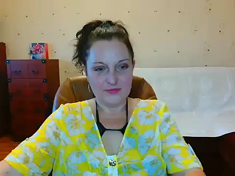 Snapshot of Alice3694 chatting on December 14, 2024, 9:29 am Alice3694 online show from December 14, 2024, 9:29 am