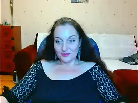 Alice3694 online show from March 17, 2026, 4:32 pm