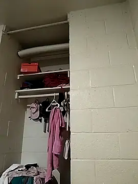 TickleMeKink online show from October 7, 2025, 11:18 am