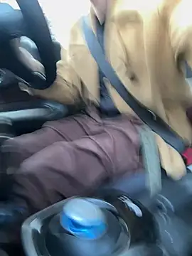 Hideen-real-face online show from March 8, 2025, 7:38 am