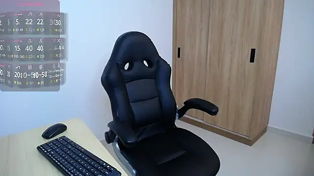 karoll marquez online show from December 3, 2025, 9:02 pm