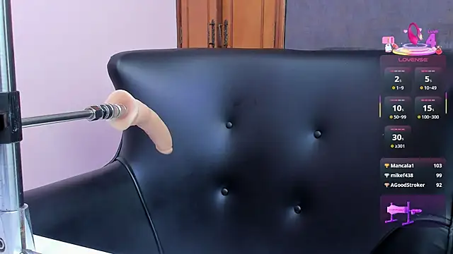 Snapshot of isabella_santos1 chatting on February 14, 2025, 12:14 pm isabella santos1 online show from February 14, 2025, 12:14 pm