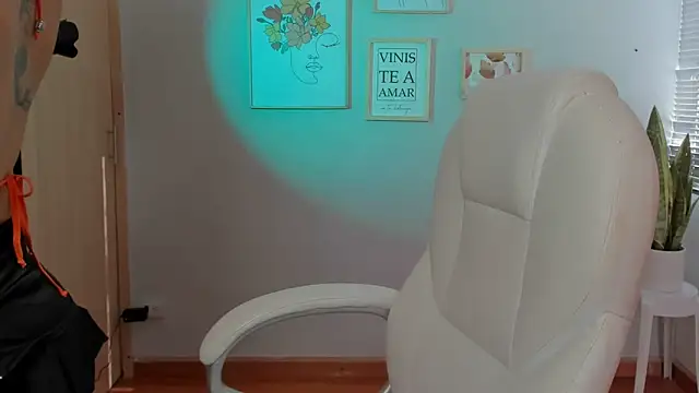 Elena Ruiz online show from January 29, 2025, 9:07 pm