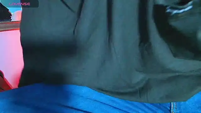 Jefer rick  online show from October 17, 2025, 5:59 pm