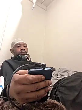 Snapshot of DivineMysticRashaed chatting on April 5, 2026, 10:56 am DivineMysticRashaed online show from April 5, 2026, 10:56 am