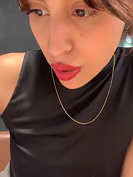 Katee Jones online show from February 8, 2025, 11:34 pm