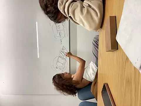 Katee Jones online show from March 6, 2025, 1:37 am