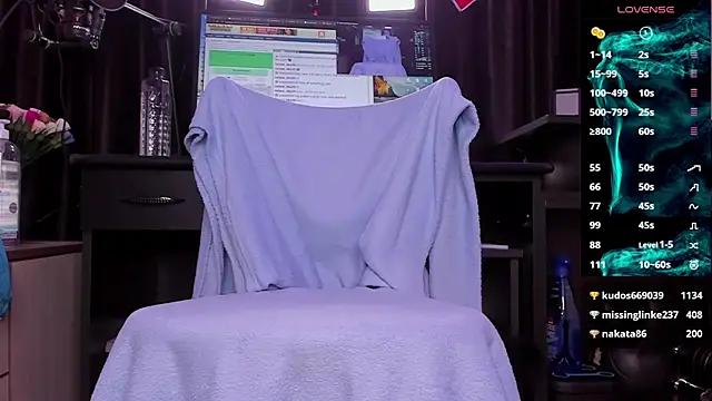 Snapshot of Raissa_sky26 chatting on December 28, 2024, 9:09 am Raissa sky26 online show from December 28, 2024, 9:09 am