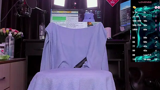 Snapshot of Raissa_sky26 chatting on March 2, 2025, 3:34 am Raissa sky26 online show from March 2, 2025, 3:34 am