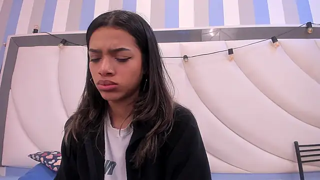 BritneyCollins online show from April 10, 2026, 1:16 pm