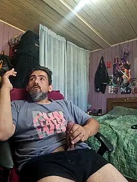 Snapshot of saballeta chatting on February 24, 2026, 3:43 pm saballeta online show from February 24, 2026, 3:43 pm