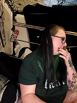 Snapshot of Bunny_Cummings chatting on October 29, 2025, 9:00 am Bunny Cummings online show from October 29, 2025, 9:00 am