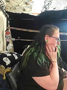 Snapshot of Bunny_Cummings chatting on November 3, 2025, 11:33 am Bunny Cummings online show from November 3, 2025, 11:33 am