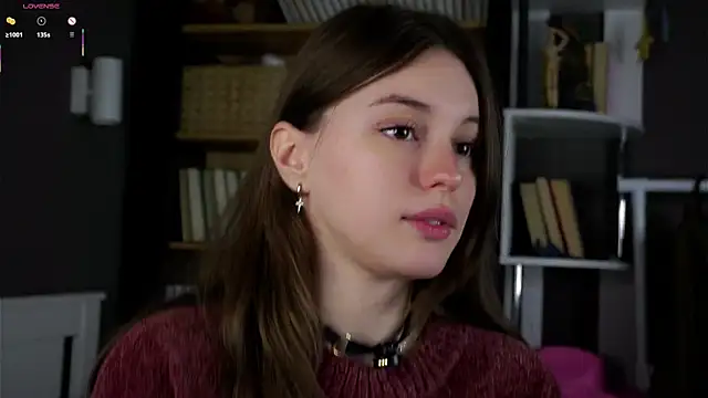 Snapshot of DarylBarks chatting on October 3, 2025, 1:02 am DarylBarks online show from October 3, 2025, 1:02 am