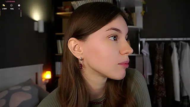 Snapshot of DarylBarks chatting on October 19, 2025, 1:06 am DarylBarks online show from October 19, 2025, 1:06 am