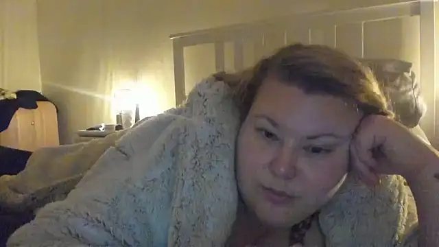 Snapshot of Busty-BBW-Emilie chatting on January 21, 2025, 2:00 am Busty-BBW-Emilie online show from January 21, 2025, 2:00 am