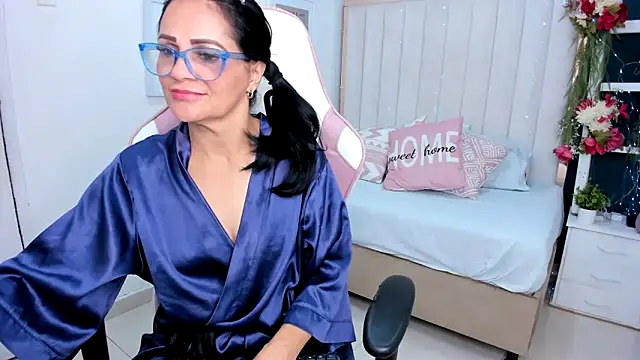 Snapshot of margot_smith_ chatting on September 29, 2025, 12:21 pm margot smith online show from September 29, 2025, 12:21 pm