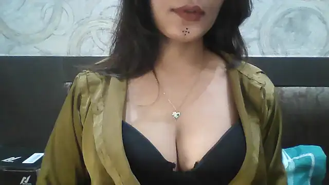 Snapshot of krati74 chatting on November 28, 2025, 1:03 pm krati74 online show from November 28, 2025, 1:03 pm