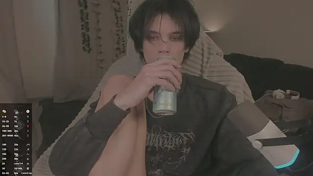 Wampeyes online show from October 3, 2025, 1:41 pm