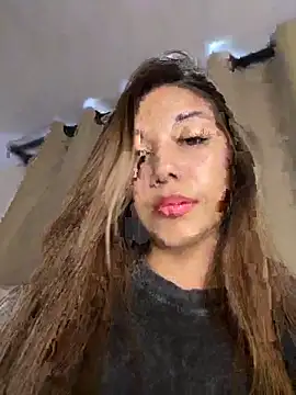 Iris lee online show from October 8, 2025, 7:44 pm