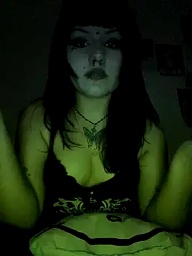 Snapshot of belletotosa chatting on November 18, 2025, 1:33 am belletotosa online show from November 18, 2025, 1:33 am