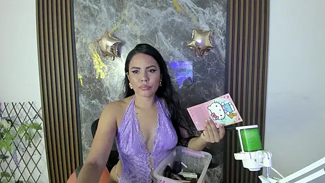 nicol jone1 online show from September 16, 2025, 8:21 pm