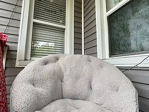 Snapshot of gingerbabe18 chatting on September 16, 2025, 4:52 pm gingerbabe18 online show from September 16, 2025, 4:52 pm