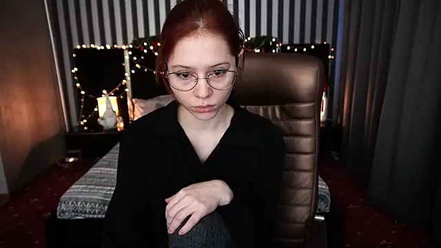Snapshot of Sasha_Exclusive chatting on January 2, 2025, 9:11 am Sasha Exclusive online show from January 2, 2025, 9:11 am