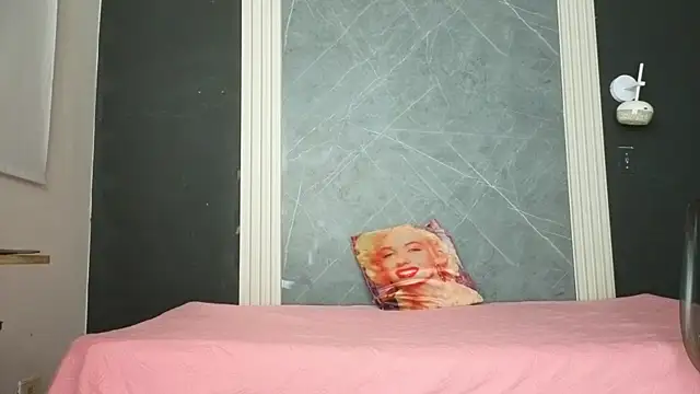 YummyDuooo online show from February 4, 2026, 11:05 am