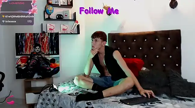 Snapshot of flowers18 chatting on February 26, 2025, 1:00 am flowers18 online show from February 26, 2025, 1:00 am