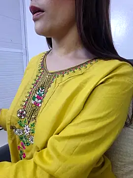 Snapshot of shantala_krisha chatting on May 5, 2026, 7:33 pm shantala krisha online show from May 5, 2026, 7:33 pm