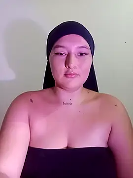 Snapshot of Celeste_camila18 chatting on October 4, 2025, 8:18 pm Celeste camila18 online show from October 4, 2025, 8:18 pm