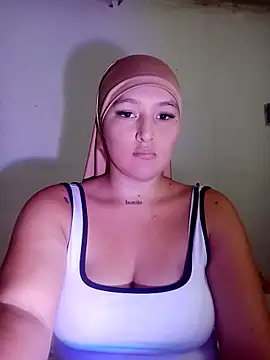 Snapshot of Celeste_camila18 chatting on October 26, 2025, 10:04 pm Celeste camila18 online show from October 26, 2025, 10:04 pm