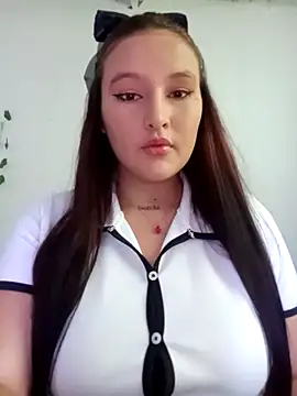 Snapshot of Celeste_camila18 chatting on October 29, 2025, 9:27 pm Celeste camila18 online show from October 29, 2025, 9:27 pm