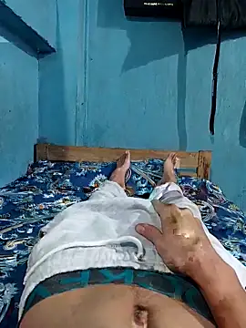 funnguy25 online show from October 26, 2025, 7:47 am