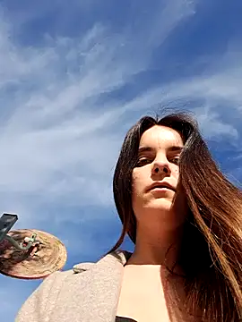 Snapshot of RaonXO chatting on January 8, 2025, 1:41 pm RaonXO online show from January 8, 2025, 1:41 pm