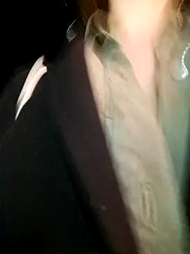 Snapshot of RaonXO chatting on January 21, 2025, 6:12 pm RaonXO online show from January 21, 2025, 6:12 pm