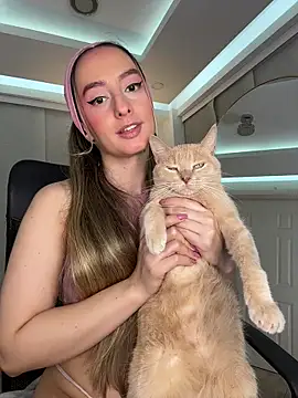 Snapshot of nicollefiorett chatting on November 2, 2025, 1:19 am nicollefiorett online show from November 2, 2025, 1:19 am