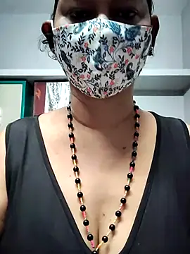 Snapshot of Bangarupapa chatting on February 13, 2025, 4:28 pm Bangarupapa online show from February 13, 2025, 4:28 pm
