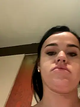 English-Chloe96 online show from December 19, 2025, 5:47 am