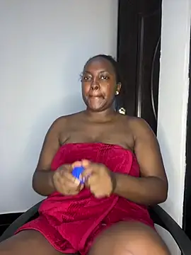 prettiepearl online show from May 25, 2026, 4:07 am