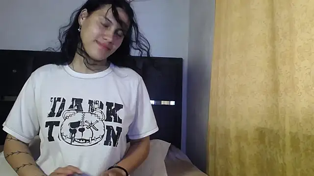 realshy-Stepsis online show from April 9, 2026, 1:27 pm