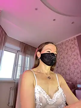 MilfeaN online show from November 4, 2025, 12:26 pm