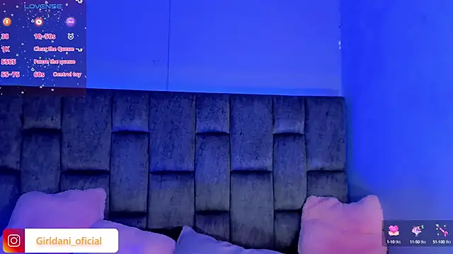 Liittle foxxxy online show from February 19, 2025, 2:44 am