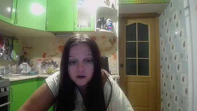 CatMelissa online show from September 18, 2025, 9:50 pm