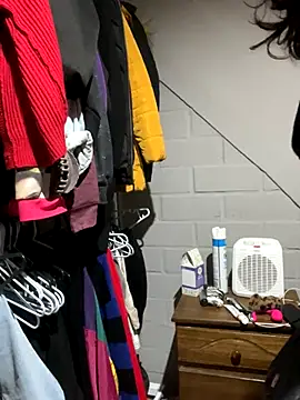 Snapshot of missaaprilv chatting on October 2, 2025, 3:57 am missaaprilv online show from October 2, 2025, 3:57 am